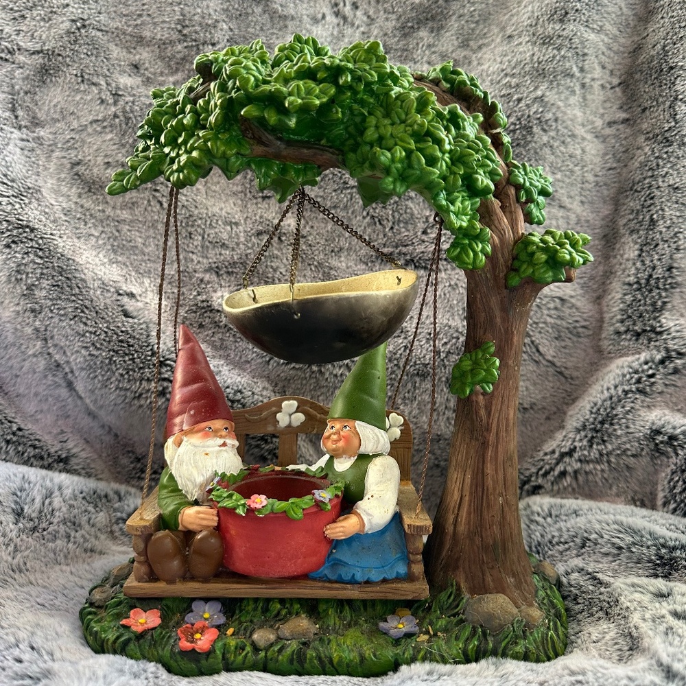 Yankee Candle Gnomes Hanging Tart Warmer
